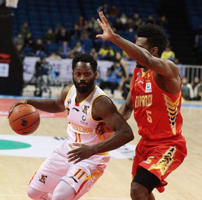 体育社区-关于欧冠赛程吃紧；深圳男篮赛后强势反弹；目标明确；轮换策略成焦点的信息